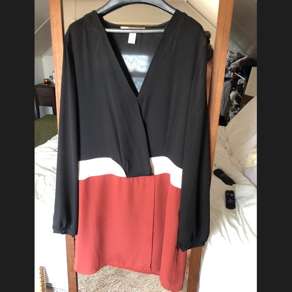 Forever 21 Color-Blocking Dress - Picture 2 of 4